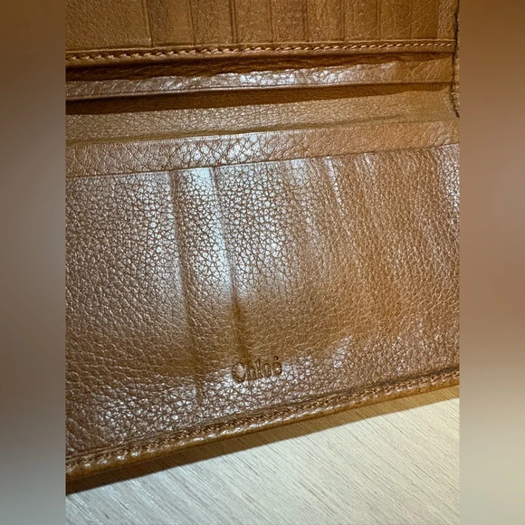 NWT & original box Chloe Brown Leather Wallet. - Picture 9 of 14